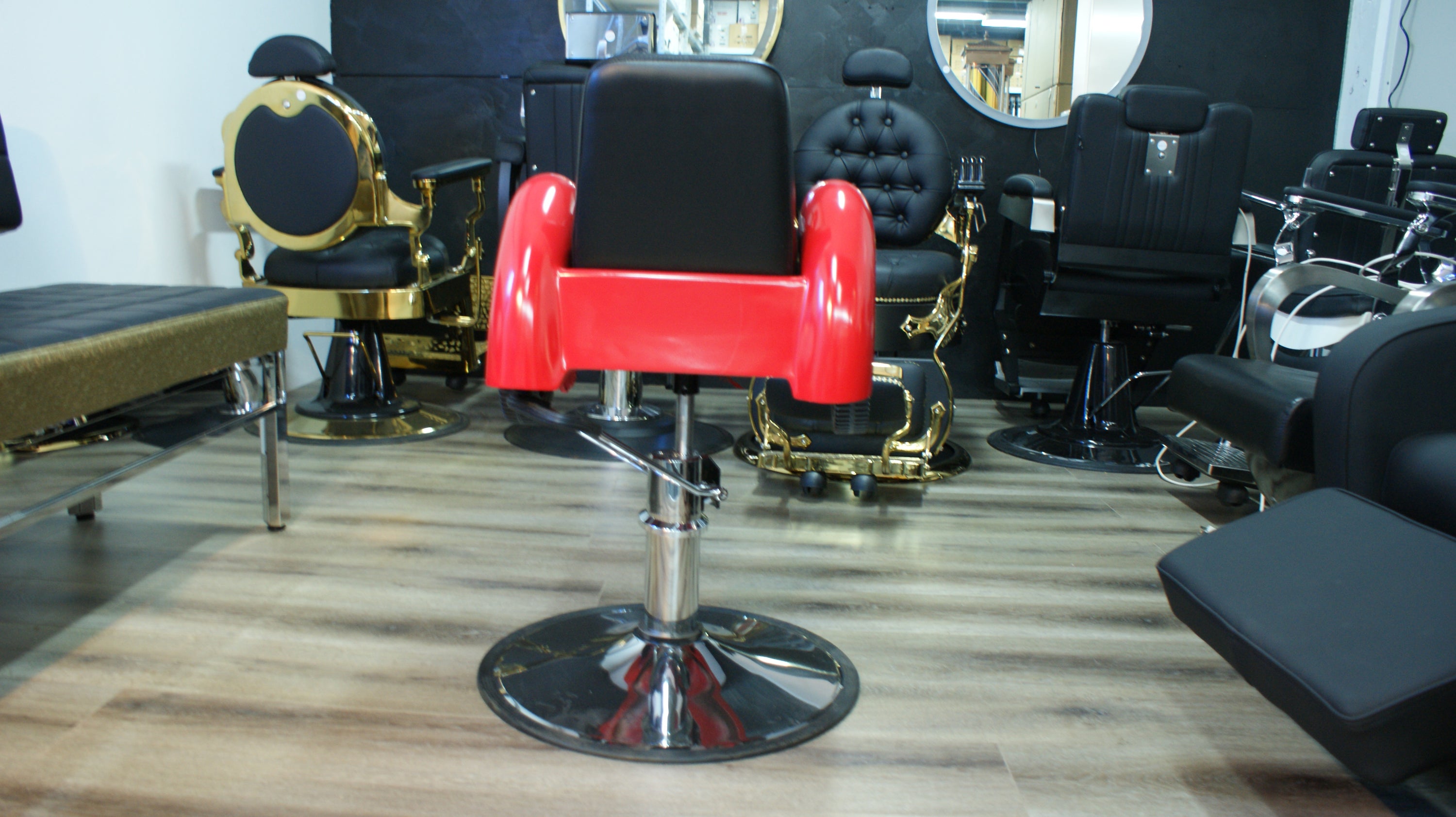 Ossion Barber ( Kids ) Chair